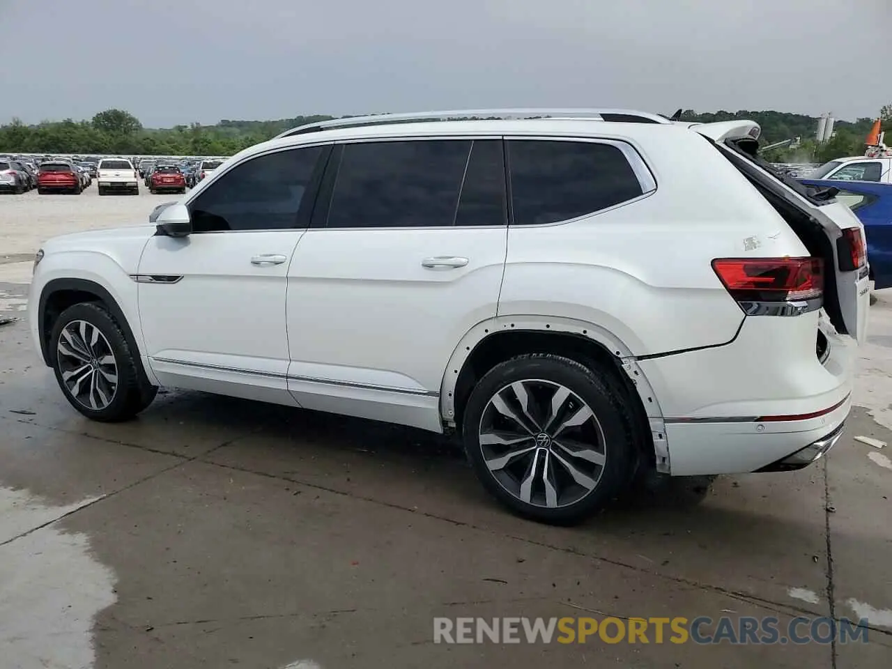 2 Фотография поврежденного автомобиля 1V2FR2CA0PC502644 VOLKSWAGEN ATLAS 2023