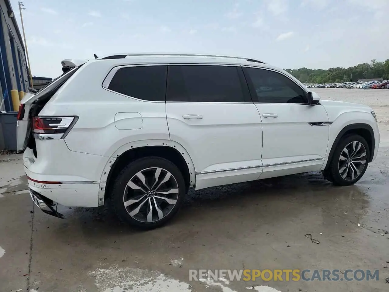 3 Фотография поврежденного автомобиля 1V2FR2CA0PC502644 VOLKSWAGEN ATLAS 2023