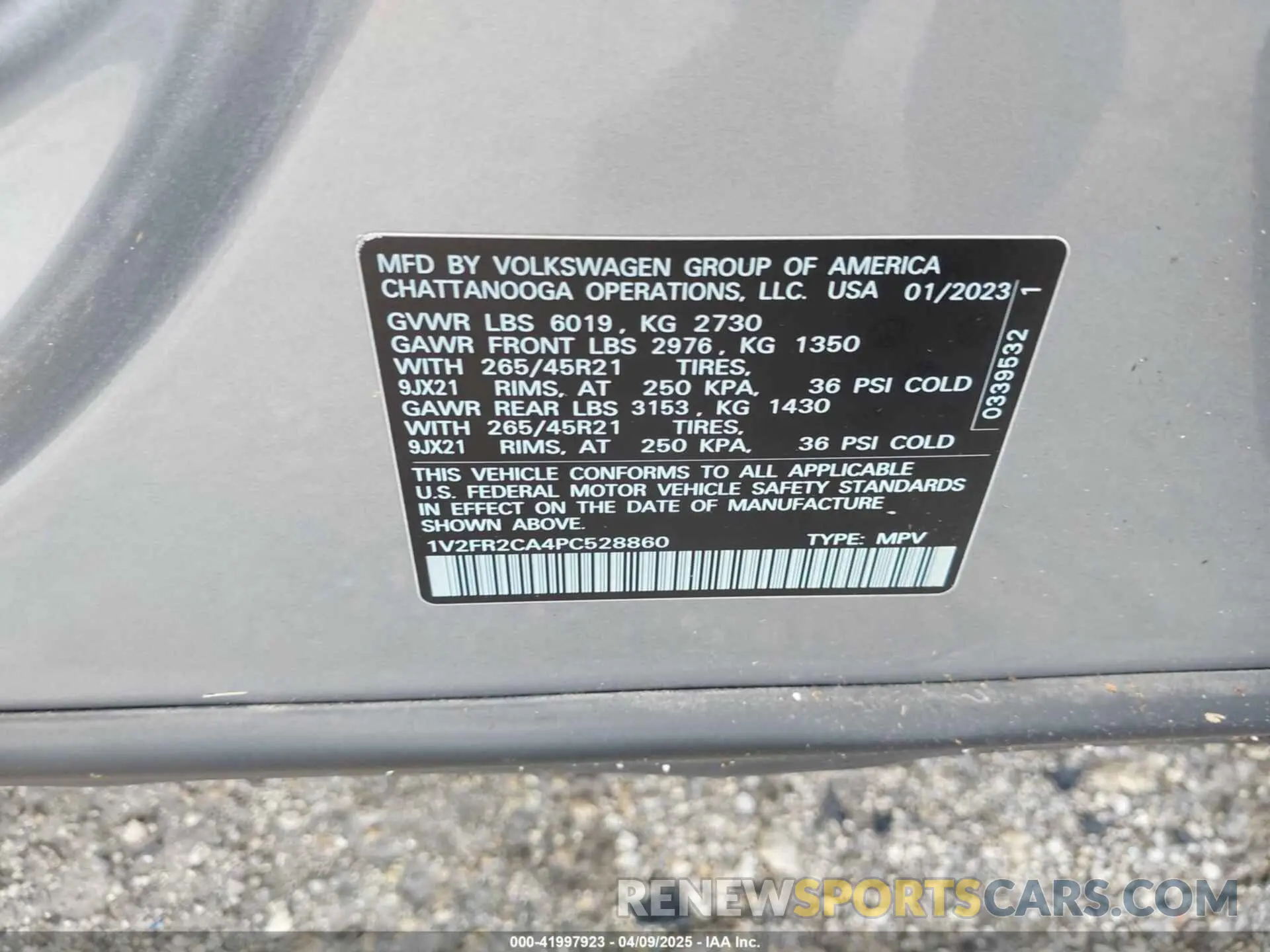 9 Photograph of a damaged car 1V2FR2CA4PC528860 VOLKSWAGEN ATLAS 2023