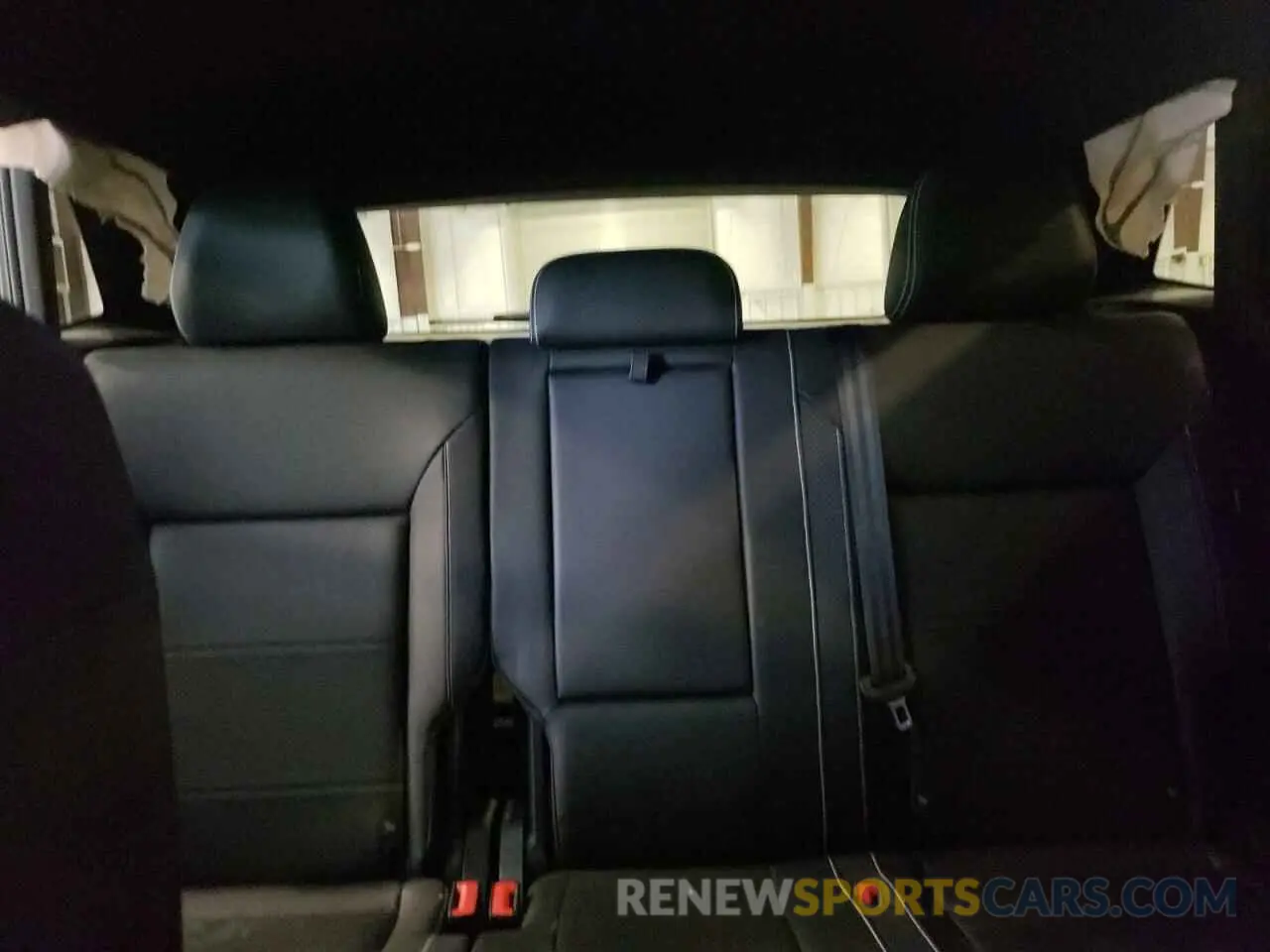 10 Photograph of a damaged car 1V2HE2CA0PC222288 VOLKSWAGEN ATLAS 2023