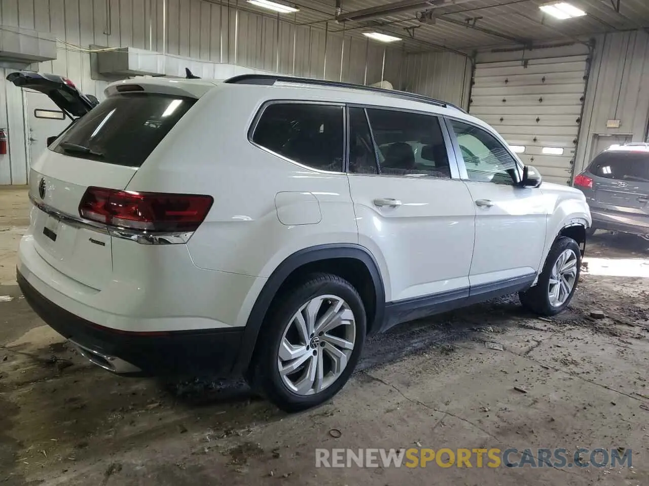 3 Фотография поврежденного автомобиля 1V2HP2CA8PC528004 VOLKSWAGEN ATLAS 2023