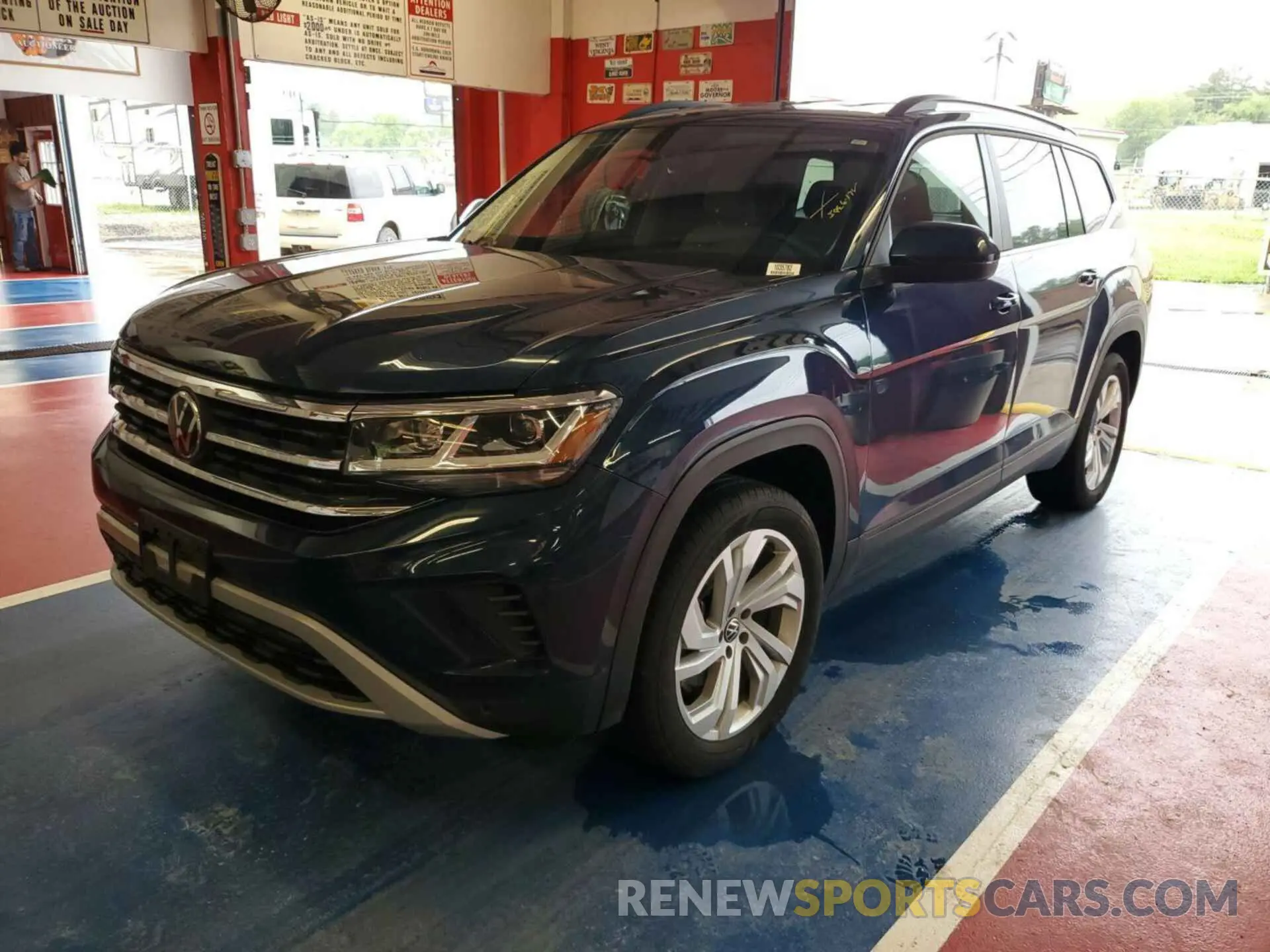 26 Photograph of a damaged car 1V2HR2CA5PC527628 VOLKSWAGEN ATLAS 2023
