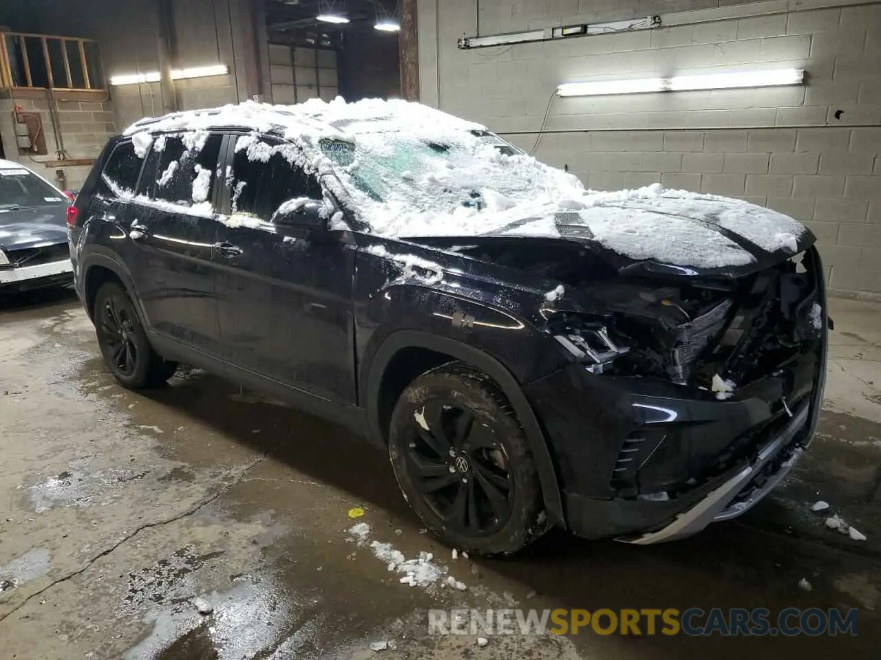 4 Фотография поврежденного автомобиля 1V2HR2CA6PC514502 VOLKSWAGEN ATLAS 2023