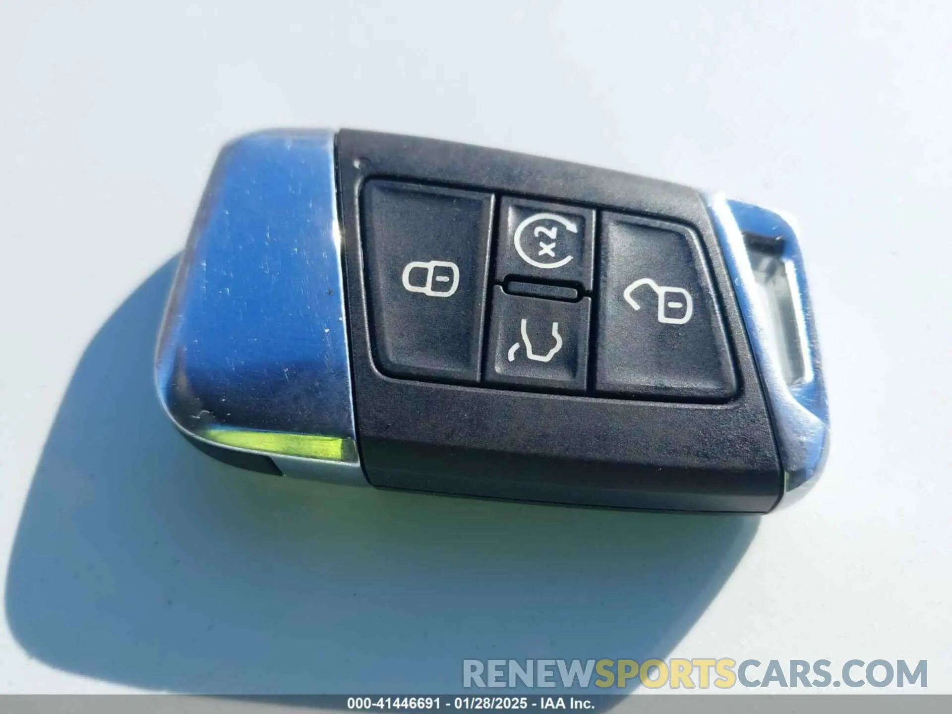 11 Photograph of a damaged car 1V2HR2CA9PC557053 VOLKSWAGEN ATLAS 2023