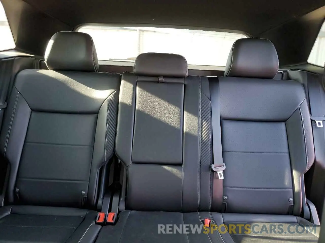 10 Photograph of a damaged car 1V2JE2CA1PC218347 VOLKSWAGEN ATLAS 2023