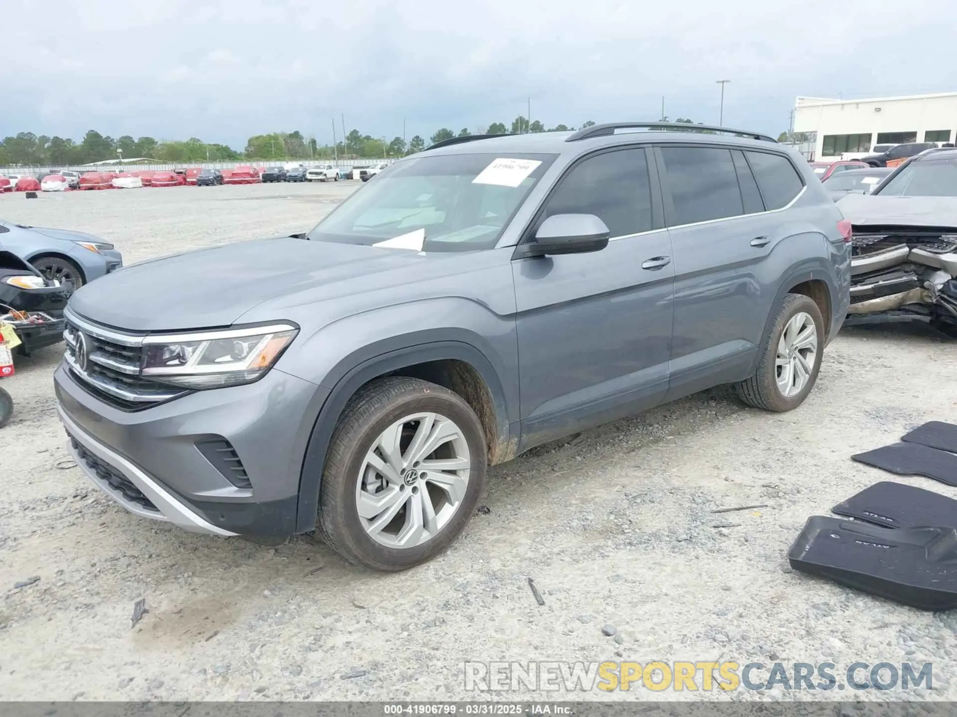 2 Photograph of a damaged car 1V2JP2CA9PC552717 VOLKSWAGEN ATLAS 2023