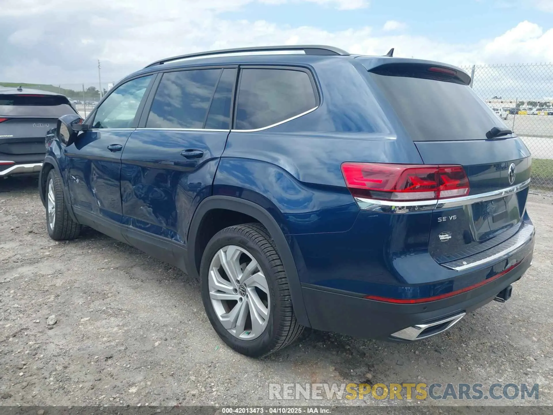 3 Фотография поврежденного автомобиля 1V2JR2CA0PC506705 VOLKSWAGEN ATLAS 2023