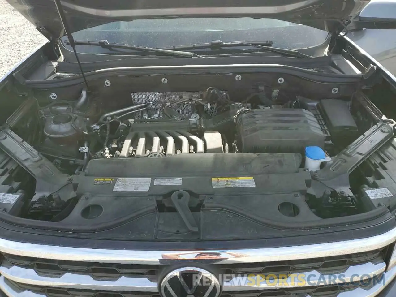 13 Photograph of a damaged car 1V2JR2CA3PC509307 VOLKSWAGEN ATLAS 2023