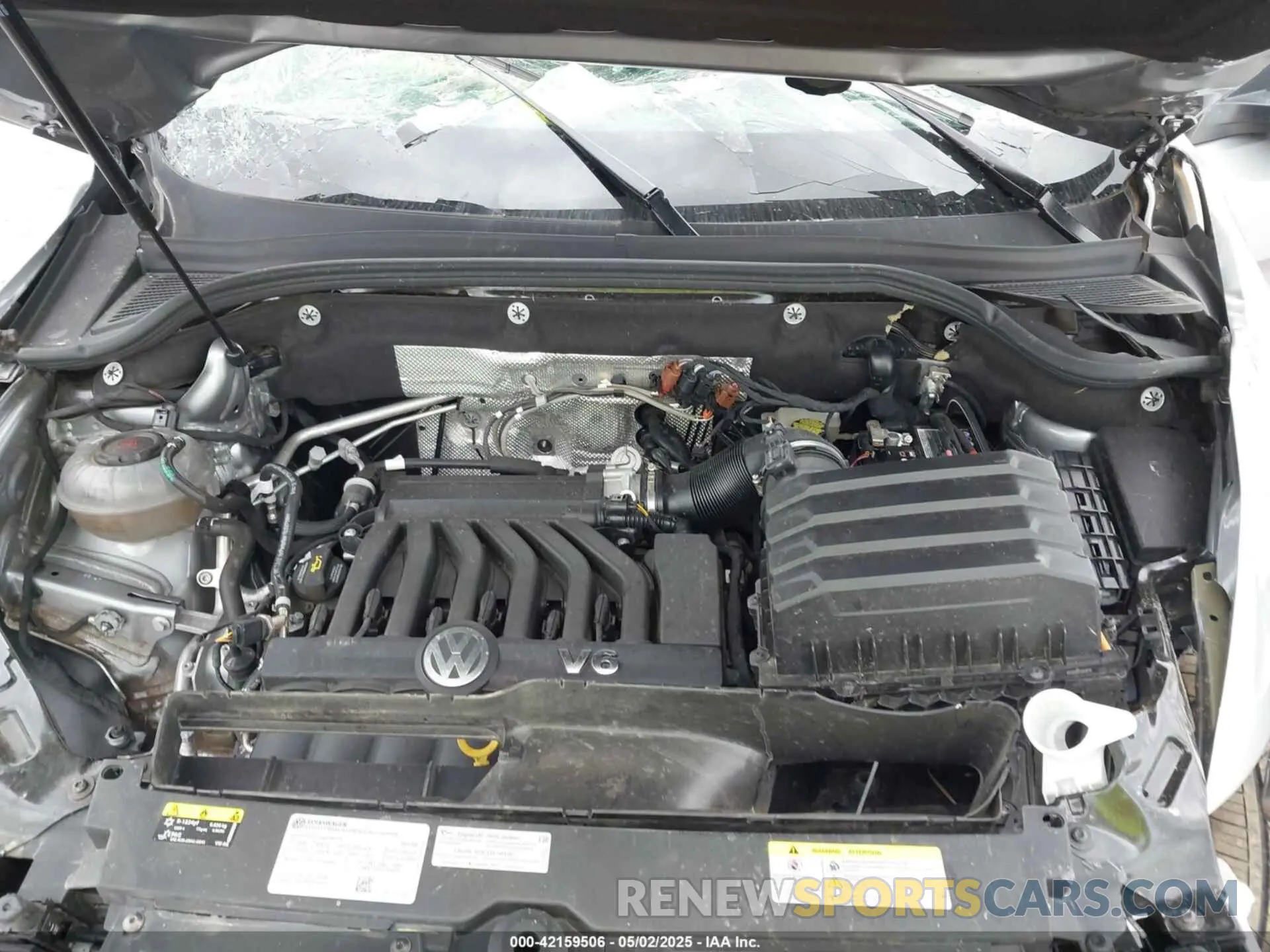 10 Photograph of a damaged car 1V2JR2CA5PC524780 VOLKSWAGEN ATLAS 2023