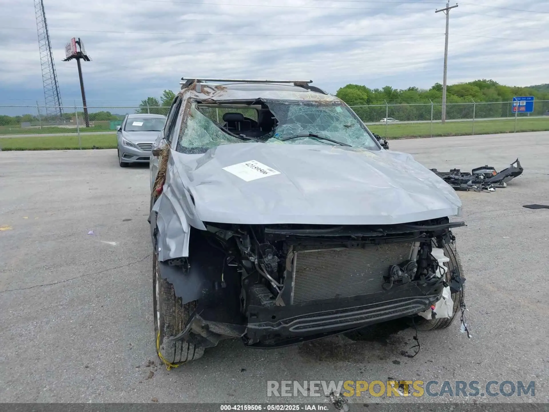 6 Photograph of a damaged car 1V2JR2CA5PC524780 VOLKSWAGEN ATLAS 2023