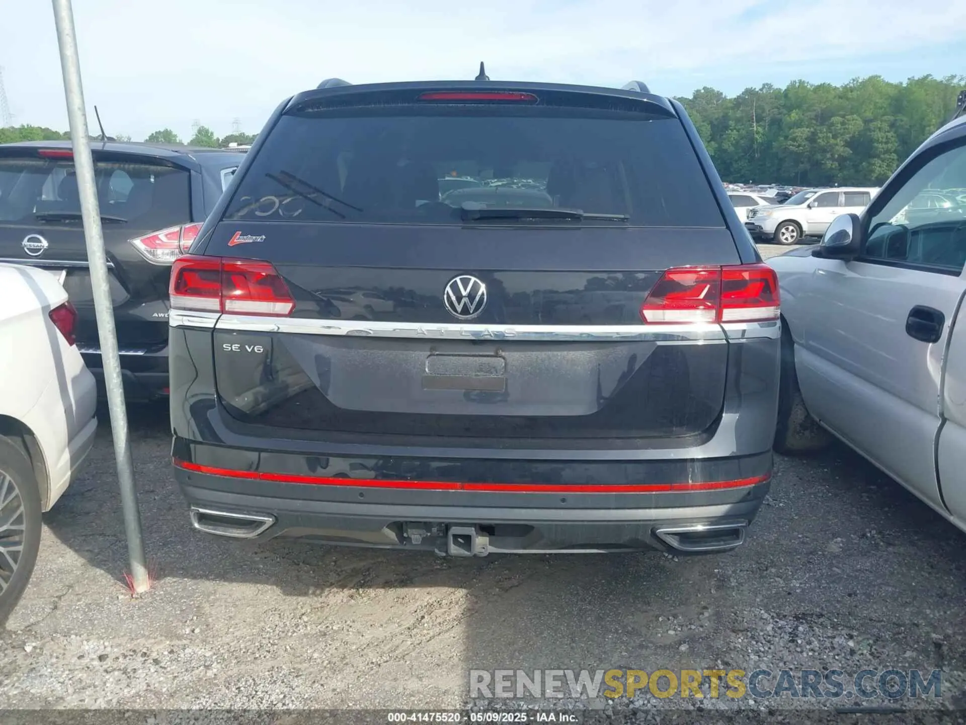 16 Photograph of a damaged car 1V2JR2CA6PC504408 VOLKSWAGEN ATLAS 2023