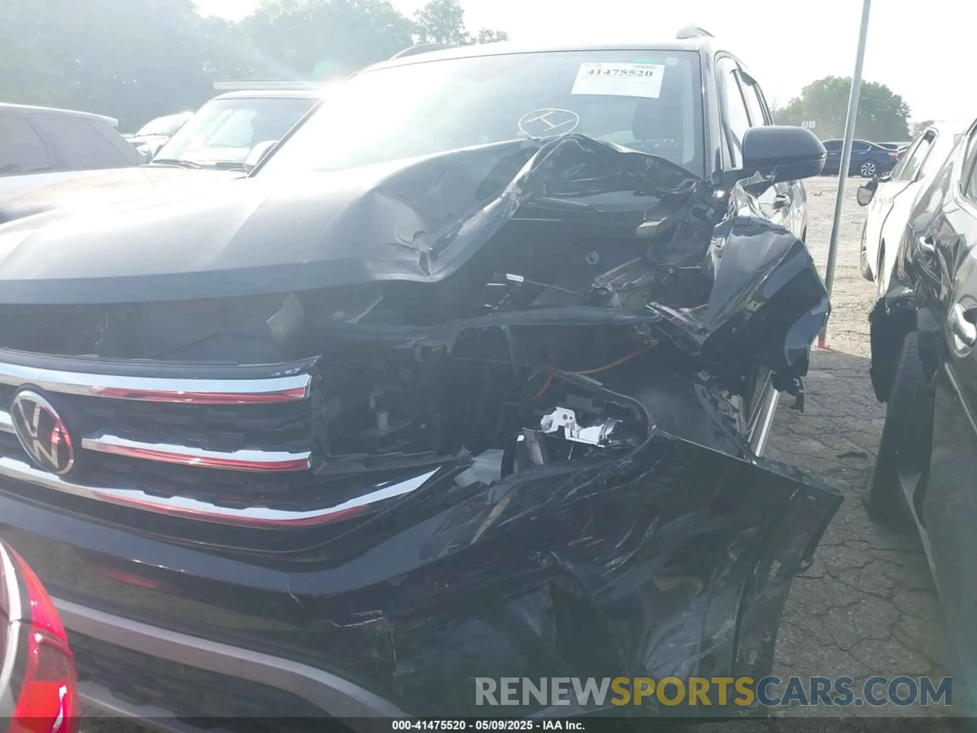 6 Photograph of a damaged car 1V2JR2CA6PC504408 VOLKSWAGEN ATLAS 2023