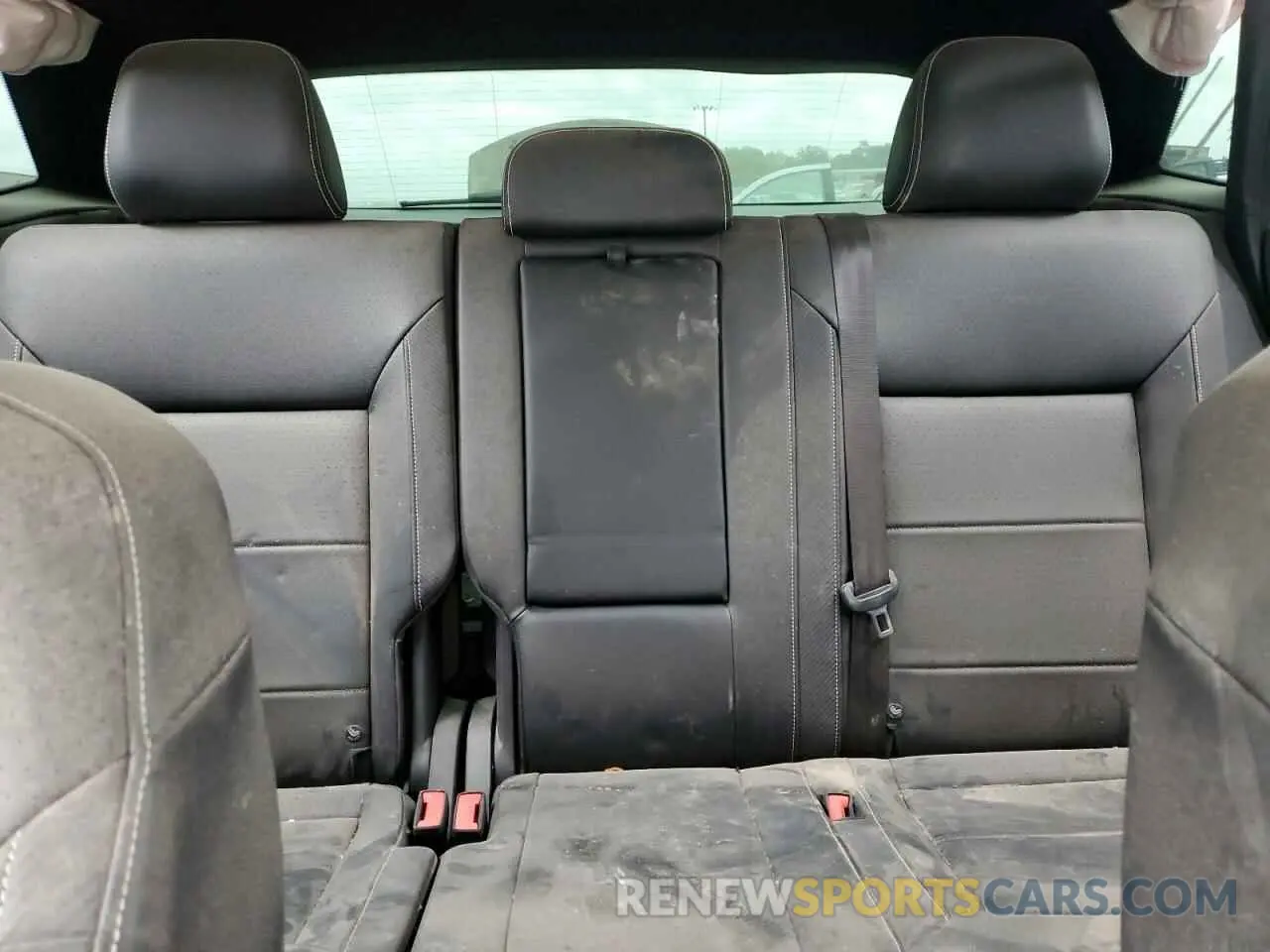 10 Photograph of a damaged car 1V2SC2CA3PC213600 VOLKSWAGEN ATLAS 2023