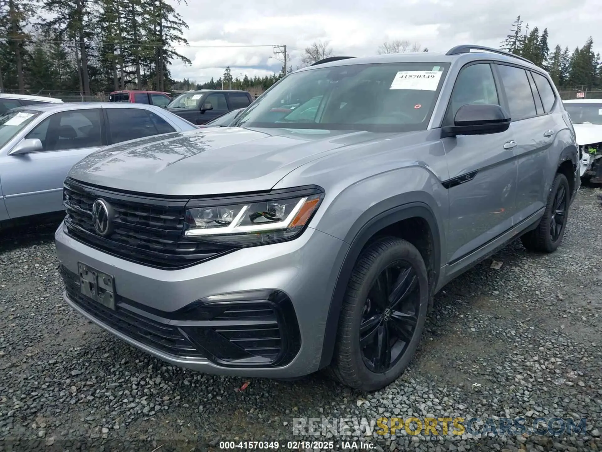 2 Photograph of a damaged car 1V2SR2CA2PC529519 VOLKSWAGEN ATLAS 2023