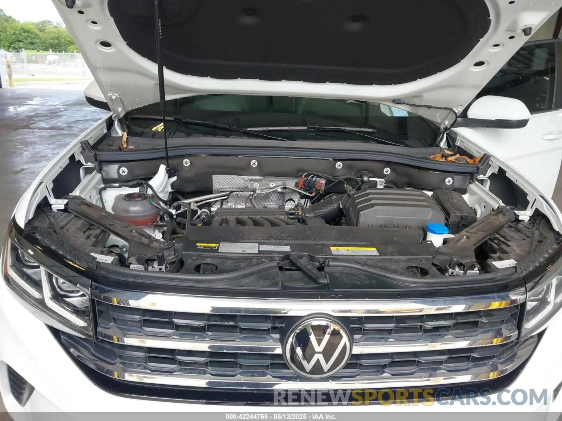 10 Фотография поврежденного автомобиля 1V2WR2CA4PC555542 VOLKSWAGEN ATLAS 2023