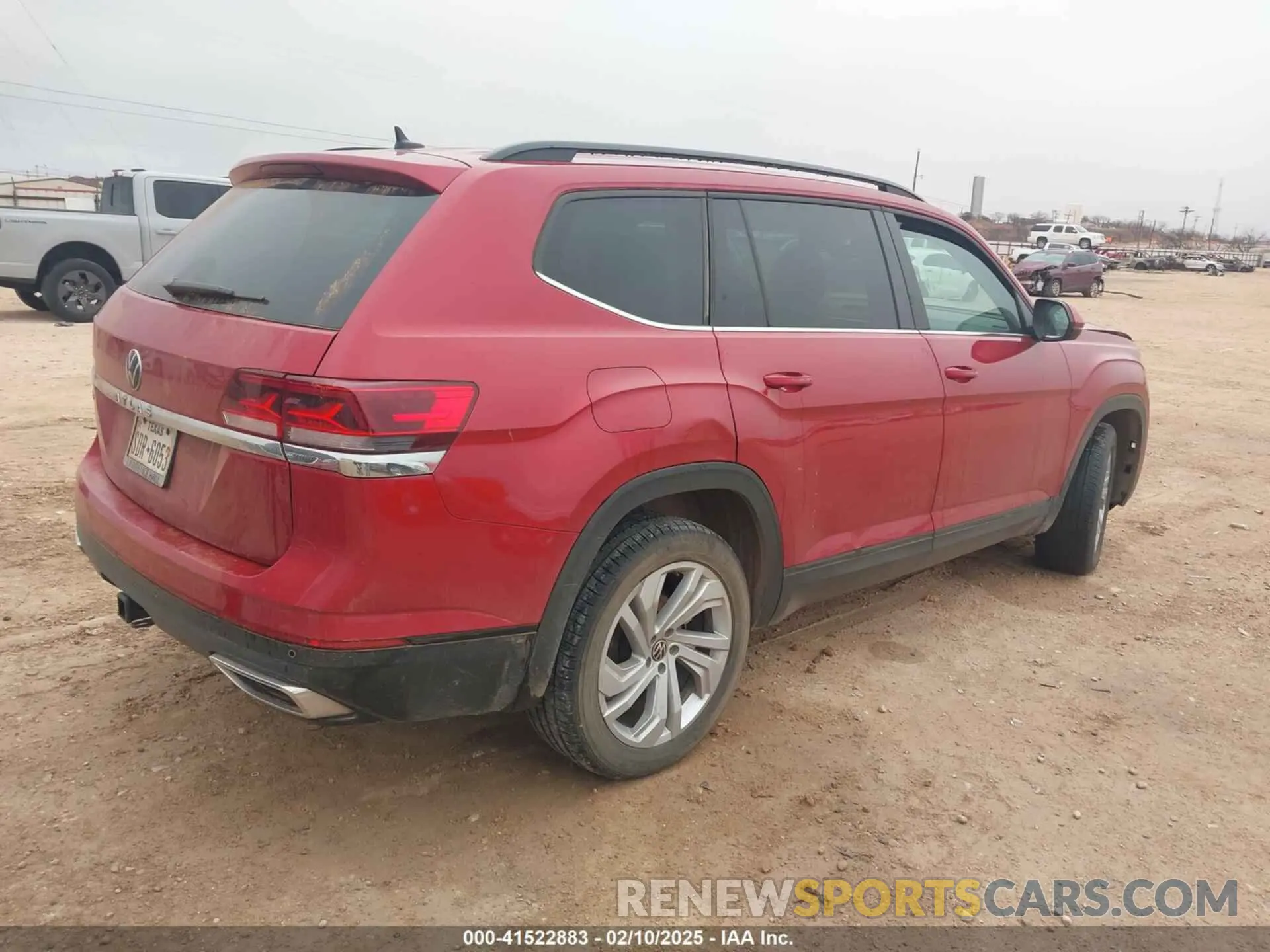4 Фотография поврежденного автомобиля 1V2WR2CA6PC508576 VOLKSWAGEN ATLAS 2023