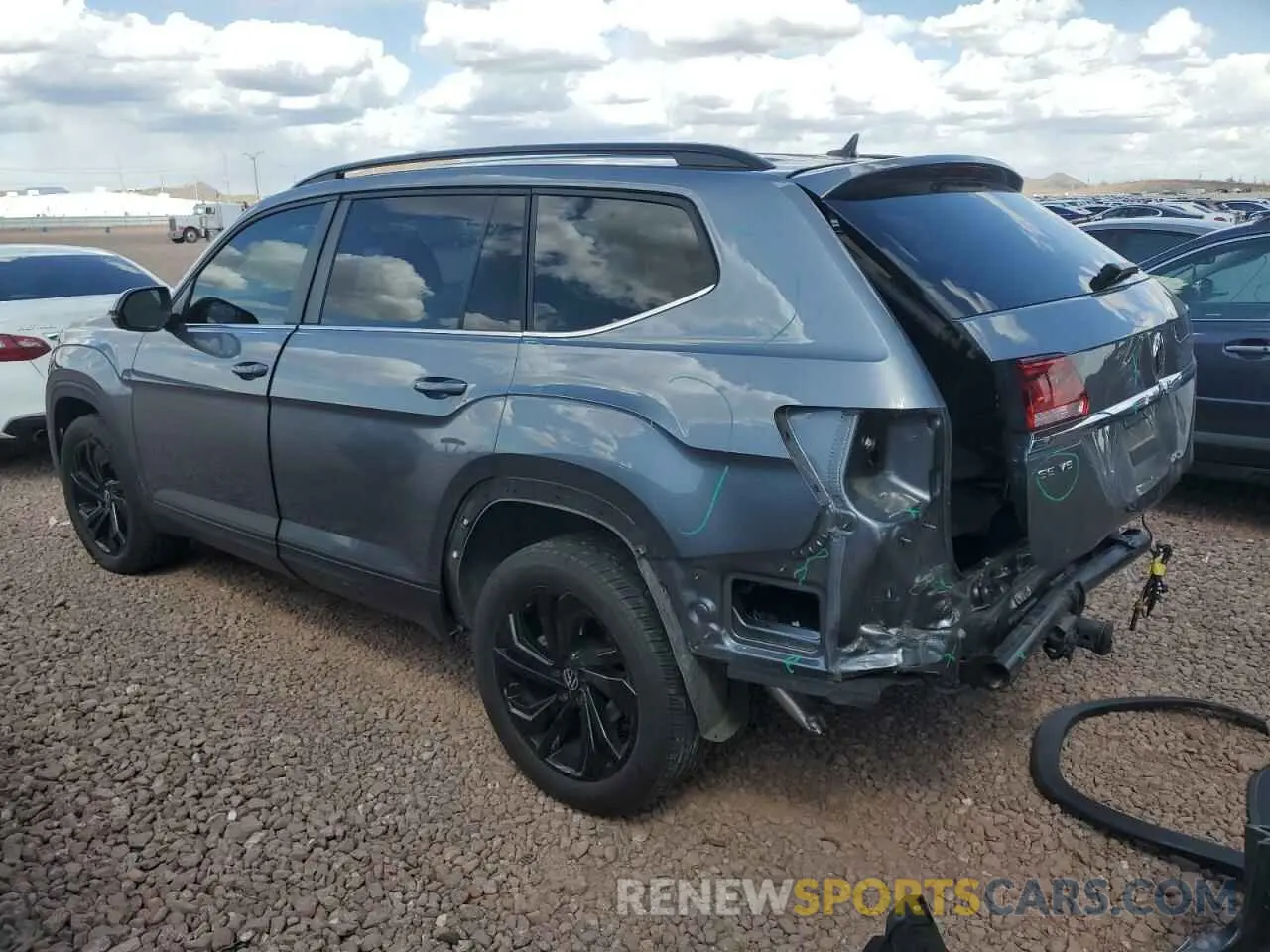 2 Фотография поврежденного автомобиля 1V2WR2CA6PC555946 VOLKSWAGEN ATLAS 2023