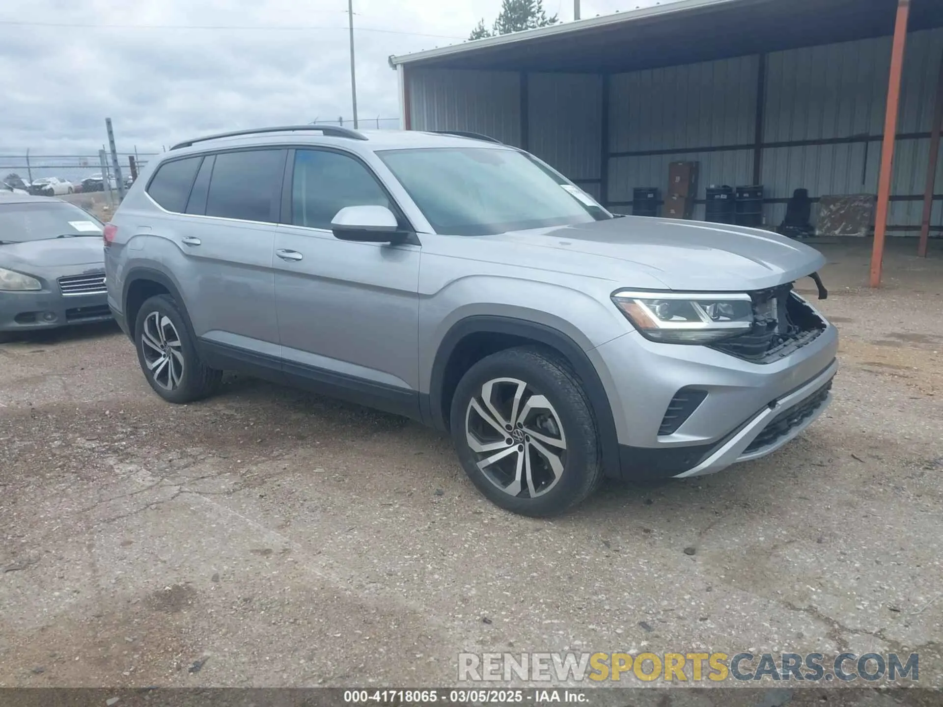 1 Photograph of a damaged car 1V2WR2CAXPC505406 VOLKSWAGEN ATLAS 2023