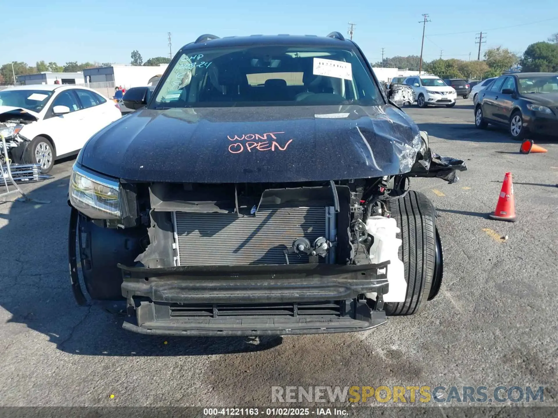12 Photograph of a damaged car 1V2WR2CAXPC549325 VOLKSWAGEN ATLAS 2023