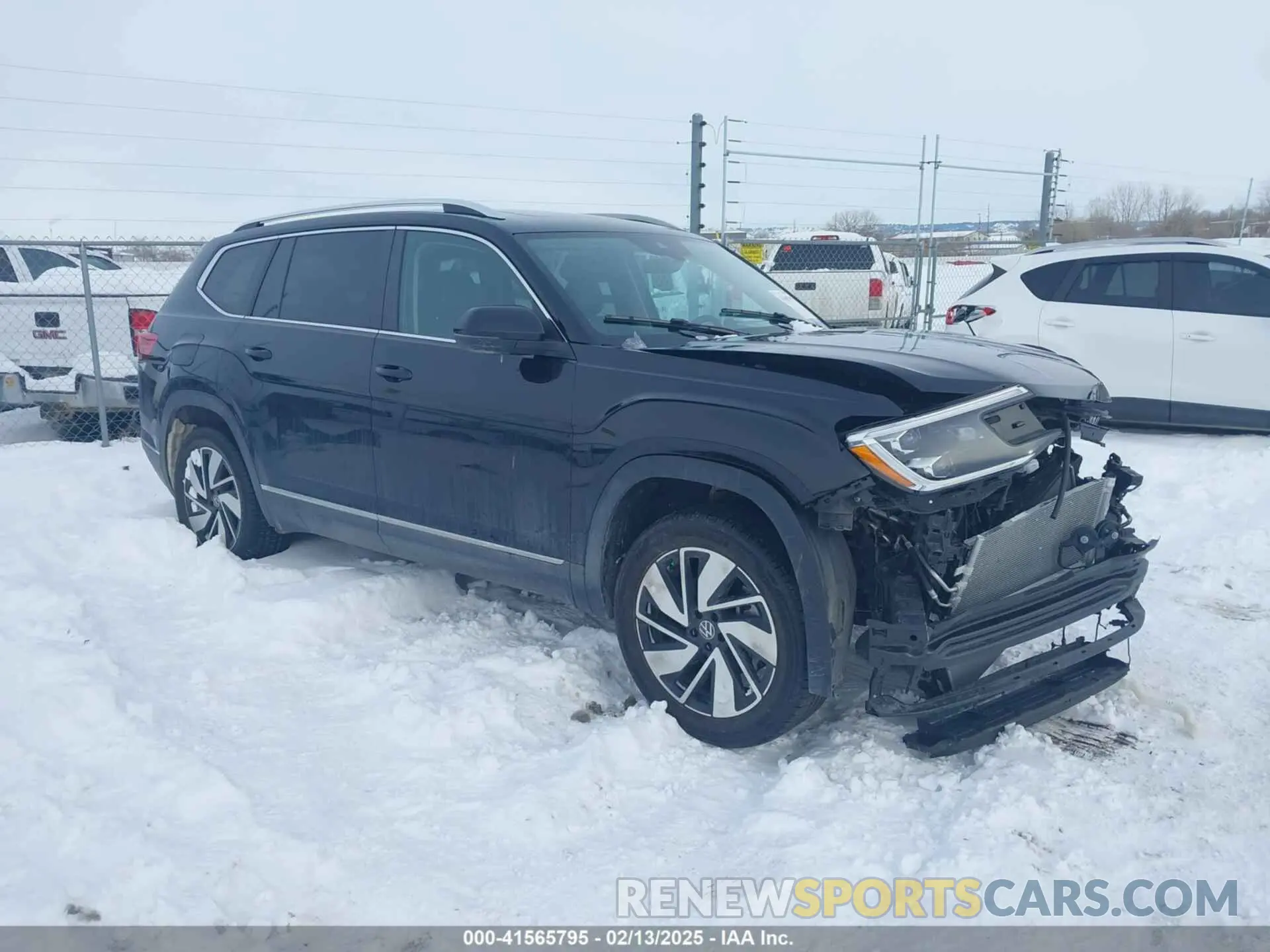 1 Photograph of a damaged car 1V2BR2CA3RC513283 VOLKSWAGEN ATLAS 2024
