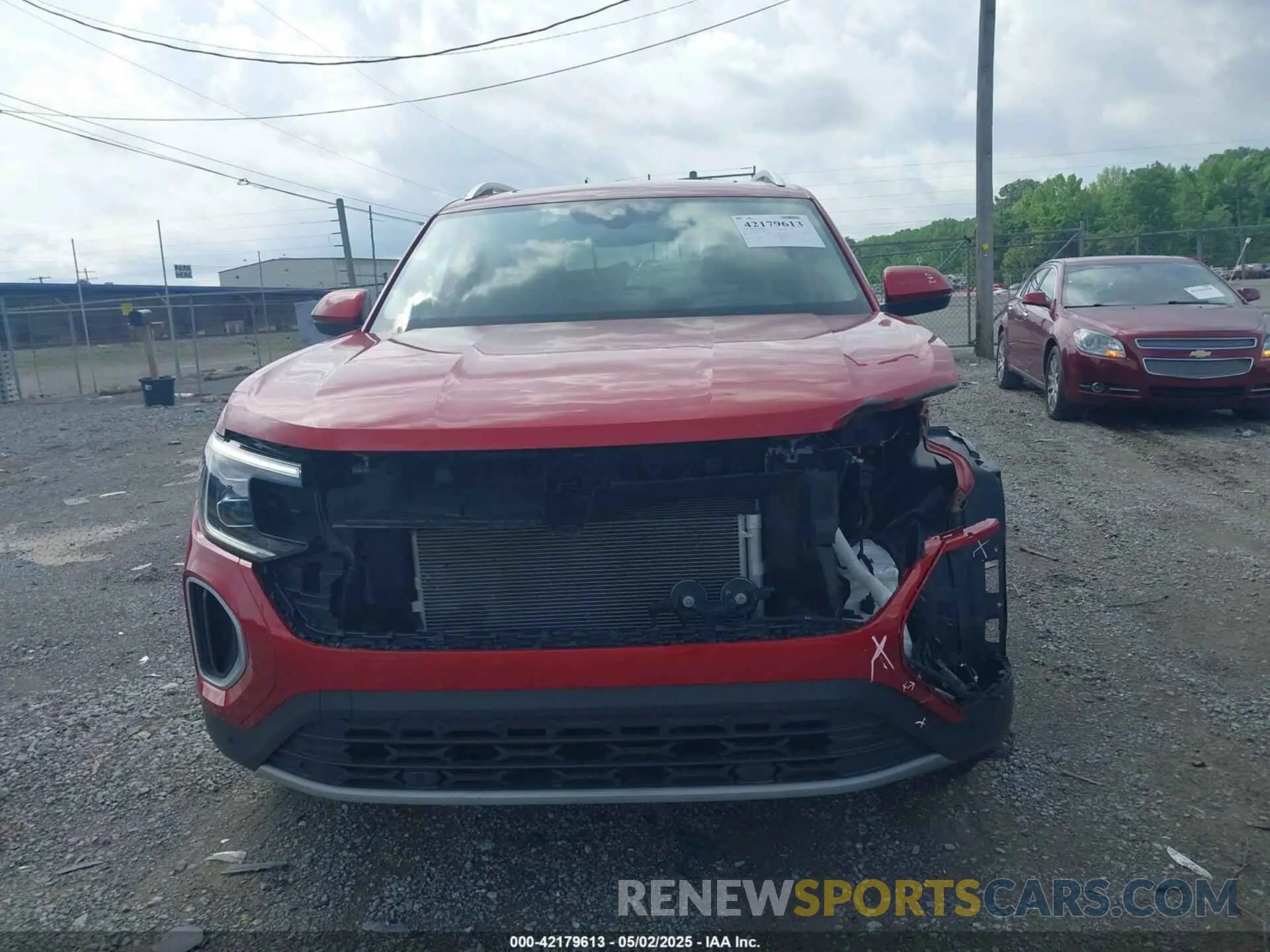12 Photograph of a damaged car 1V2BR2CA5RC552649 VOLKSWAGEN ATLAS 2024