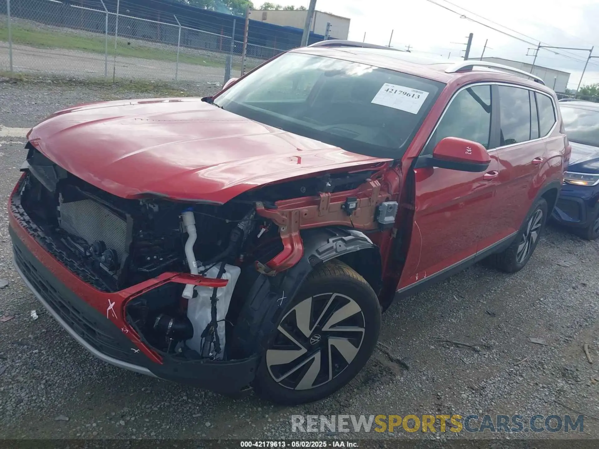 2 Photograph of a damaged car 1V2BR2CA5RC552649 VOLKSWAGEN ATLAS 2024