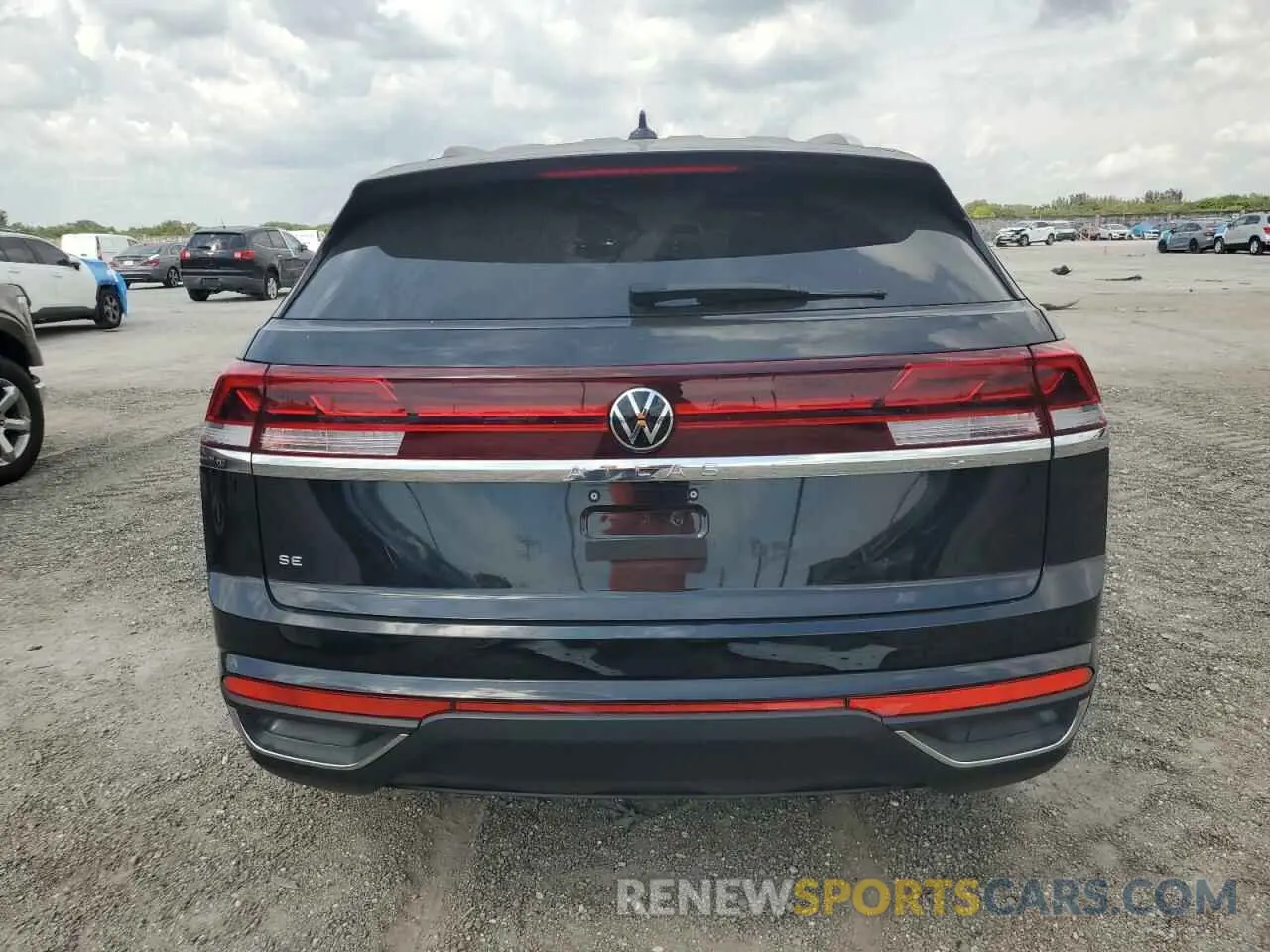 6 Photograph of a damaged car 1V2DE2CA8RC236764 VOLKSWAGEN ATLAS 2024