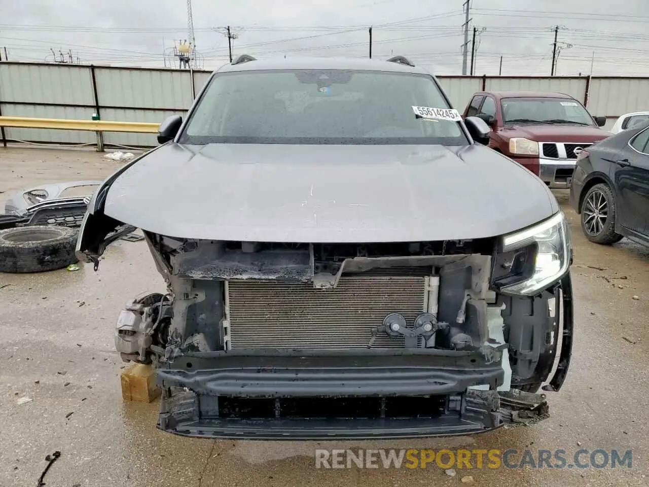 5 Photograph of a damaged car 1V2DR2CA1RC527966 VOLKSWAGEN ATLAS 2024
