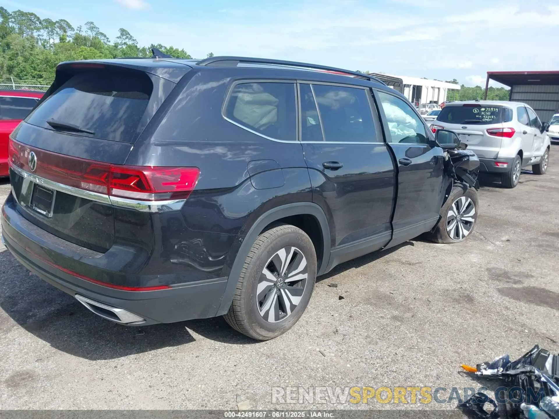 4 Фотография поврежденного автомобиля 1V2DR2CA1RC576374 VOLKSWAGEN ATLAS 2024