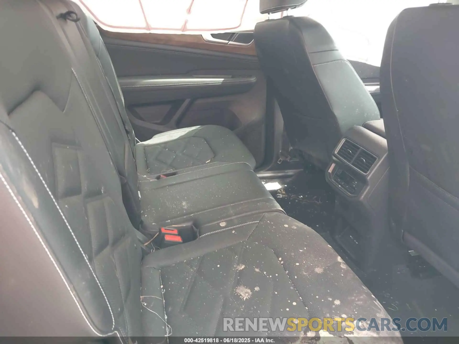 8 Фотография поврежденного автомобиля 1V2DR2CA6RC615007 VOLKSWAGEN ATLAS 2024