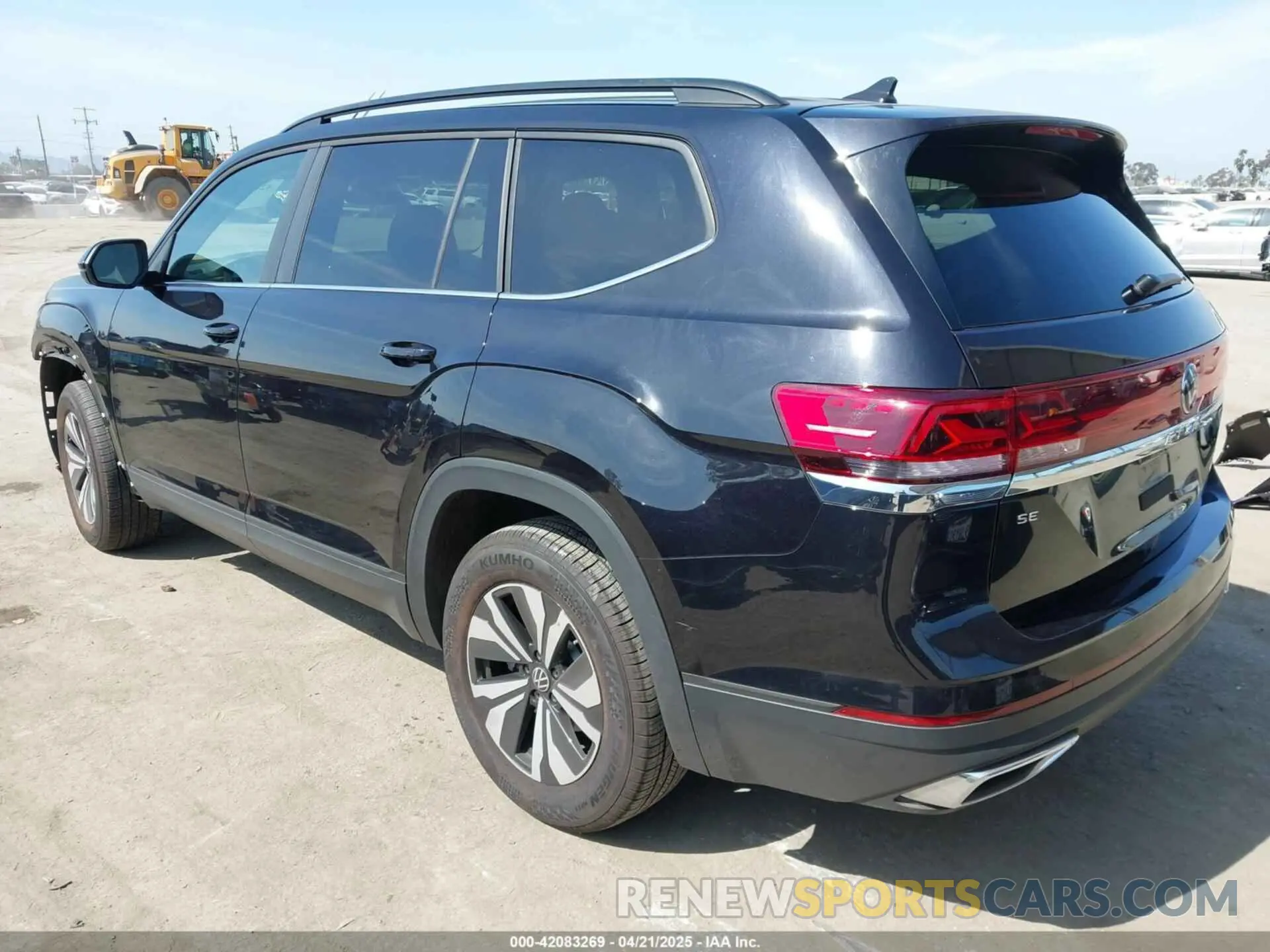 3 Фотография поврежденного автомобиля 1V2DR2CAXRC578382 VOLKSWAGEN ATLAS 2024