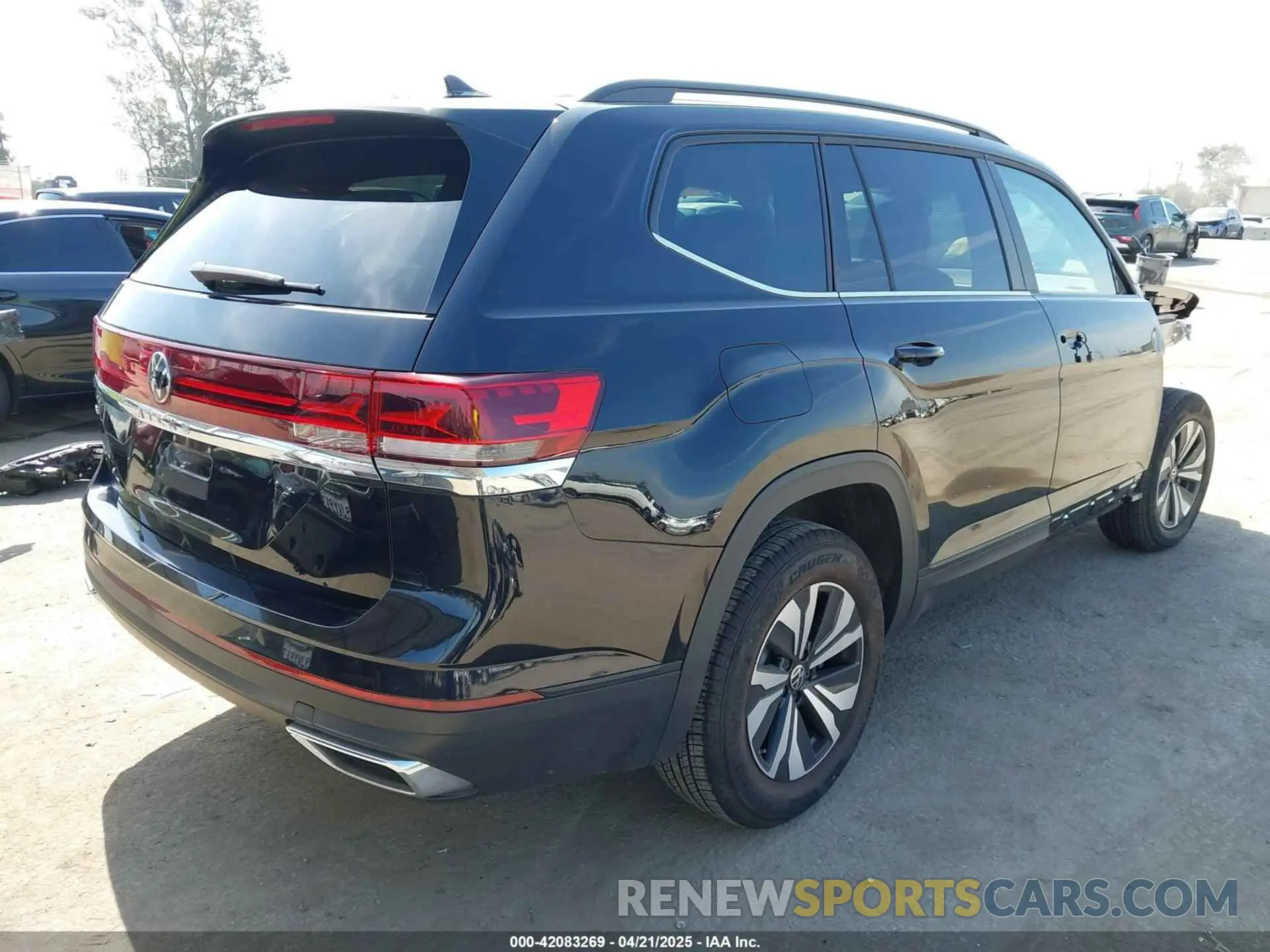4 Фотография поврежденного автомобиля 1V2DR2CAXRC578382 VOLKSWAGEN ATLAS 2024