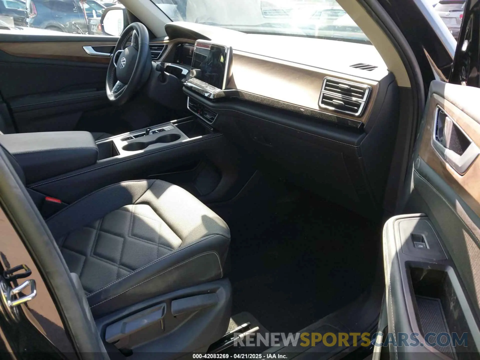 5 Фотография поврежденного автомобиля 1V2DR2CAXRC578382 VOLKSWAGEN ATLAS 2024