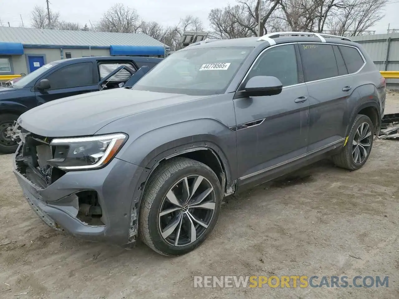 1 Фотография поврежденного автомобиля 1V2FR2CA1RC520945 VOLKSWAGEN ATLAS 2024