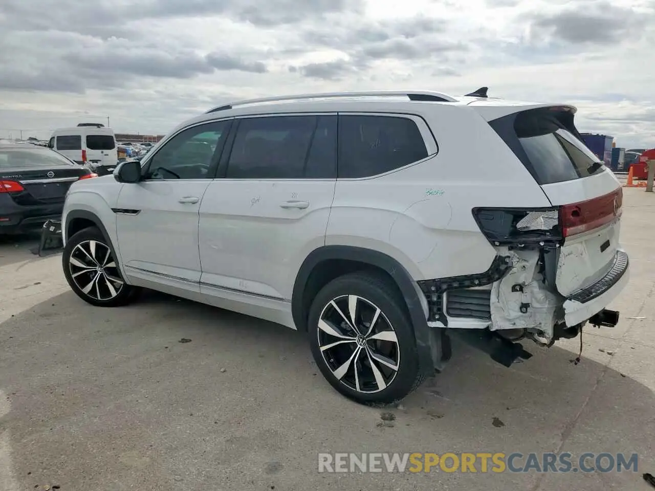 2 Photograph of a damaged car 1V2FR2CA3RC574070 VOLKSWAGEN ATLAS 2024
