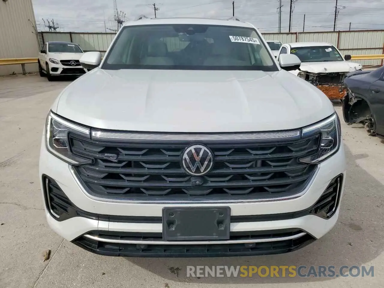 5 Photograph of a damaged car 1V2FR2CA3RC574070 VOLKSWAGEN ATLAS 2024