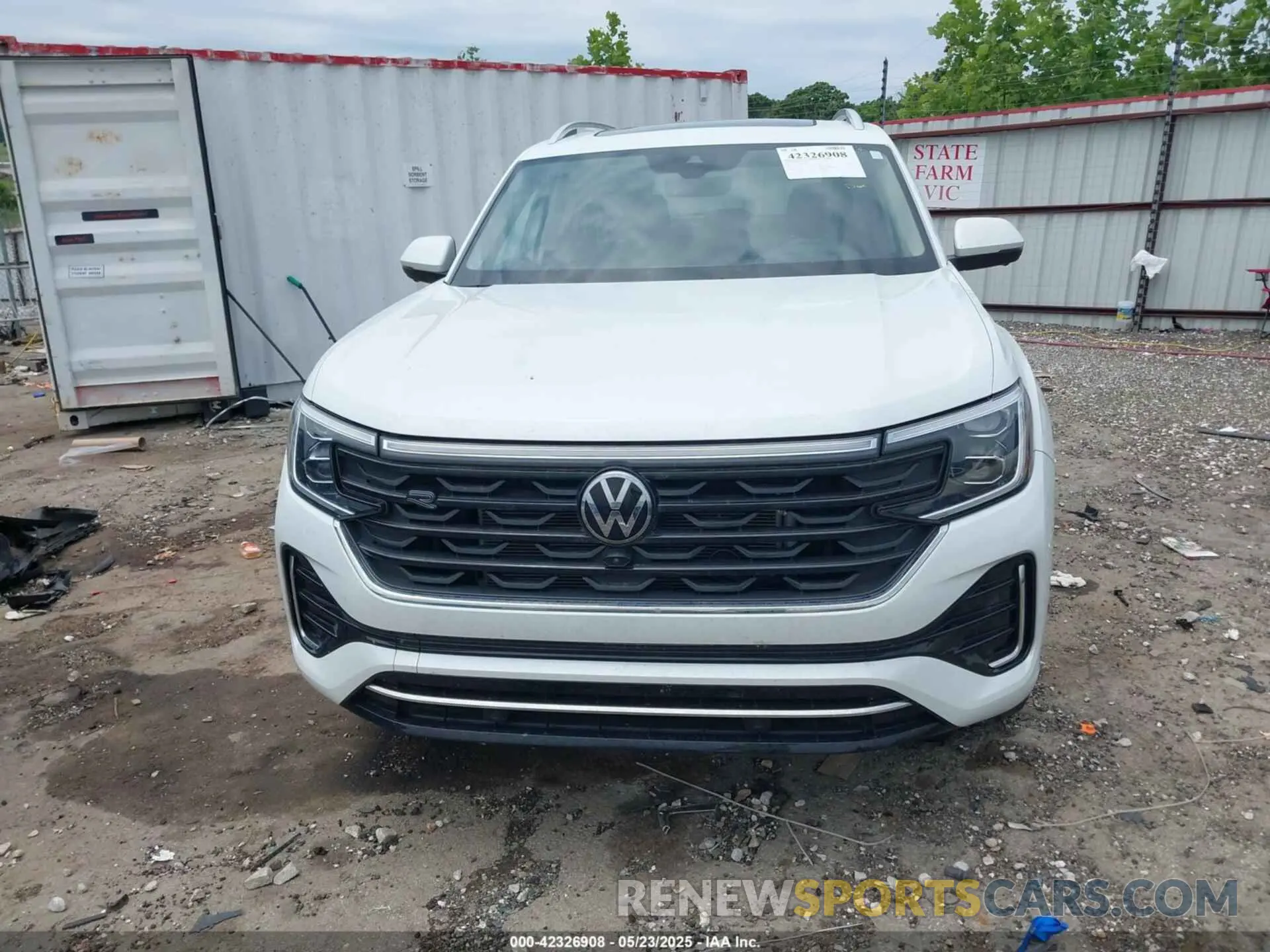 12 Photograph of a damaged car 1V2FR2CA7RC598307 VOLKSWAGEN ATLAS 2024
