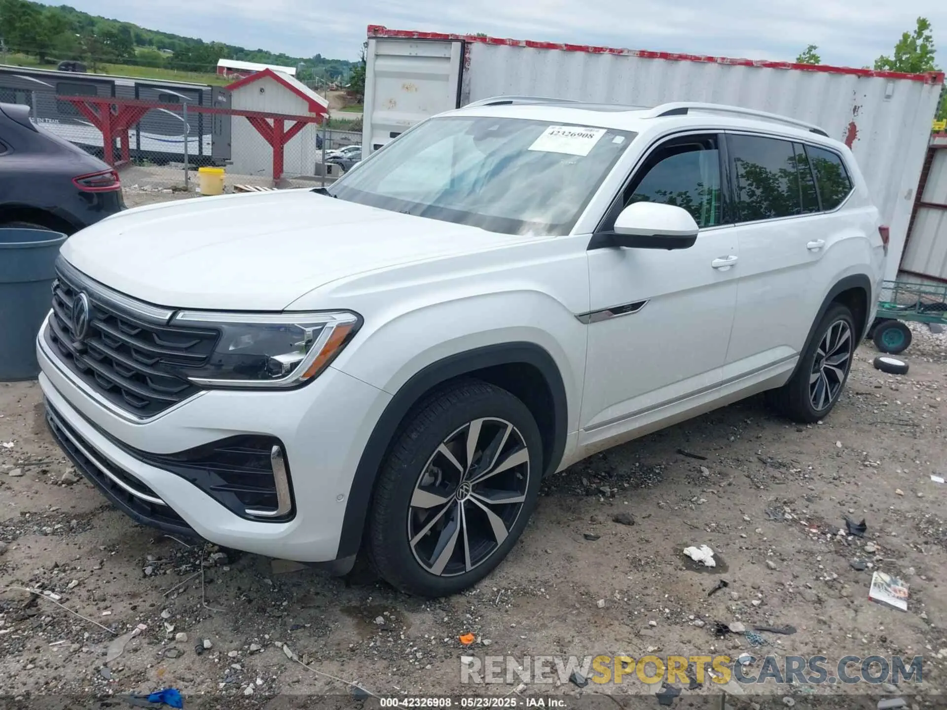 2 Photograph of a damaged car 1V2FR2CA7RC598307 VOLKSWAGEN ATLAS 2024