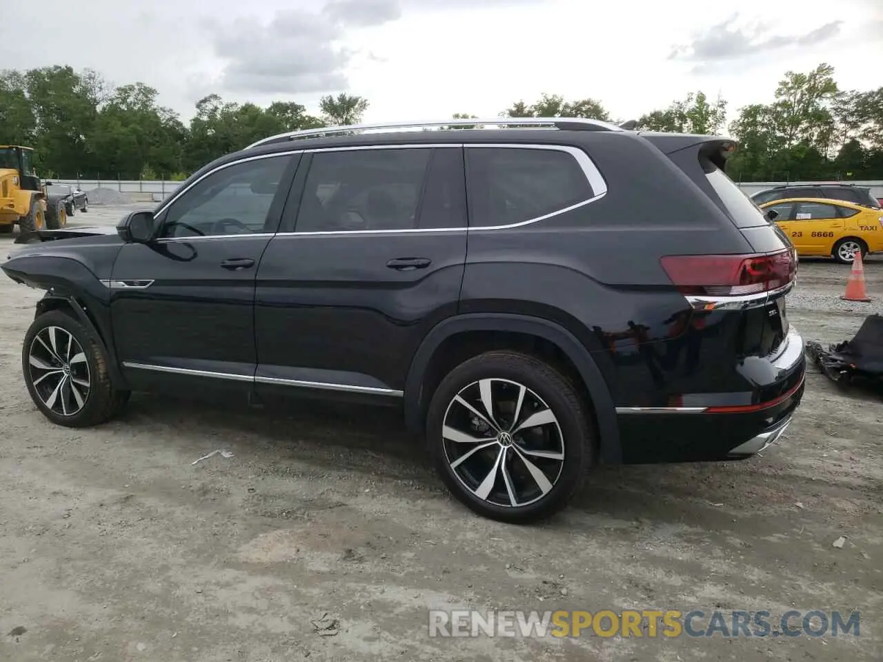 2 Фотография поврежденного автомобиля 1V2FR2CA8RC516083 VOLKSWAGEN ATLAS 2024