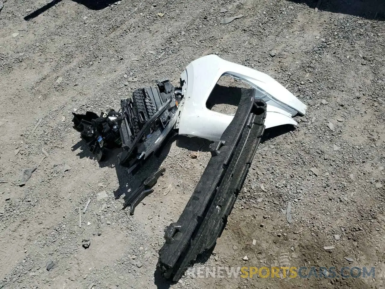 13 Photograph of a damaged car 1V2FR2CAXRC586488 VOLKSWAGEN ATLAS 2024