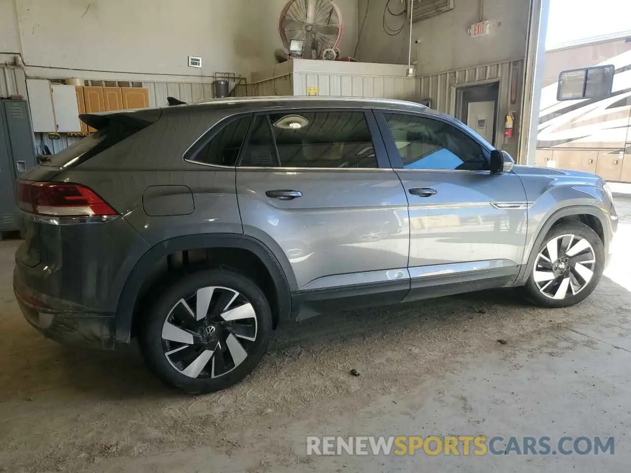 3 Фотография поврежденного автомобиля 1V2HE2CA3RC209019 VOLKSWAGEN ATLAS 2024