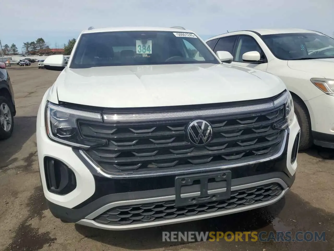 5 Photograph of a damaged car 1V2HE2CA8RC221103 VOLKSWAGEN ATLAS 2024