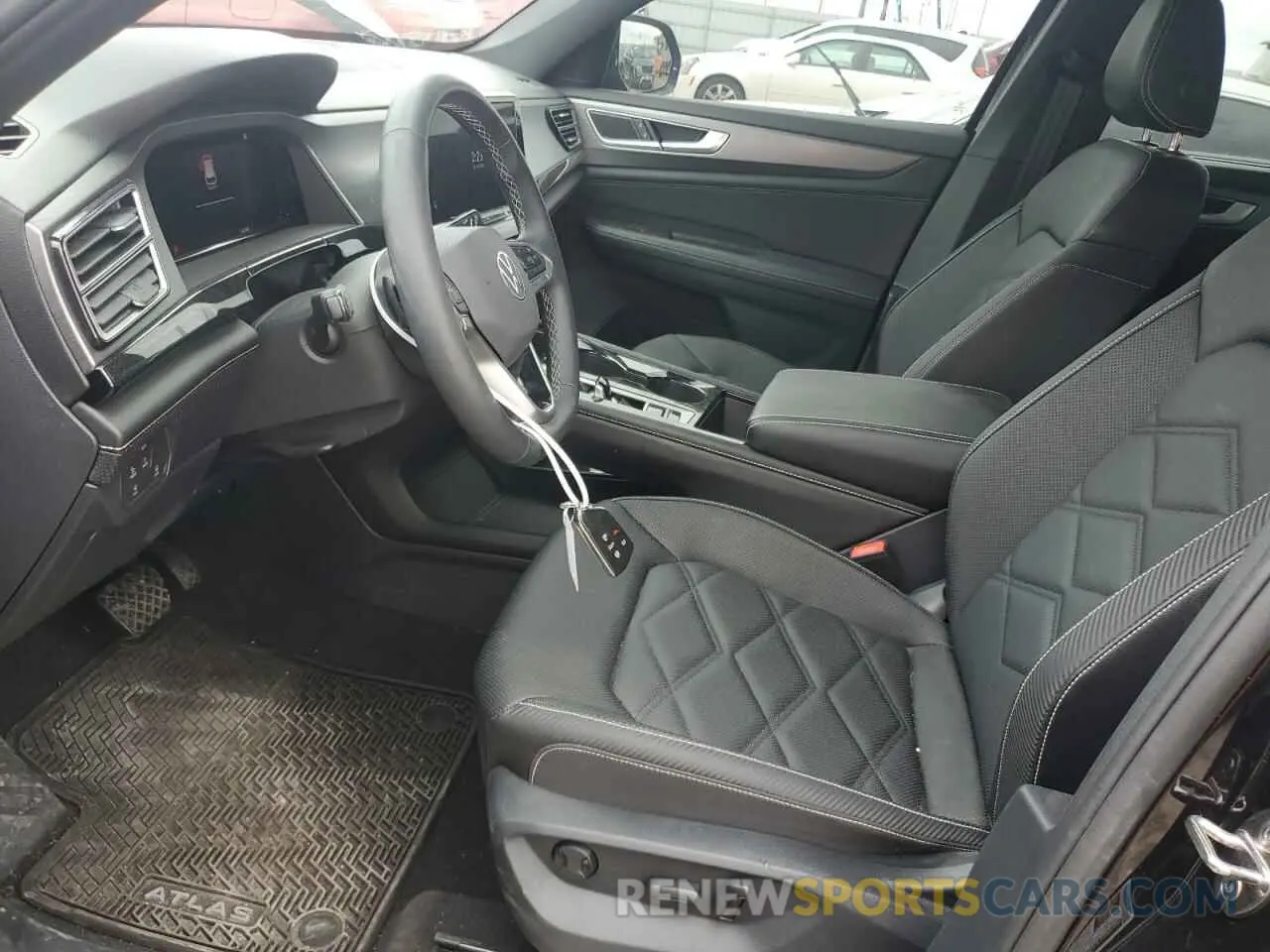 7 Photograph of a damaged car 1V2HE2CA9RC248407 VOLKSWAGEN ATLAS 2024