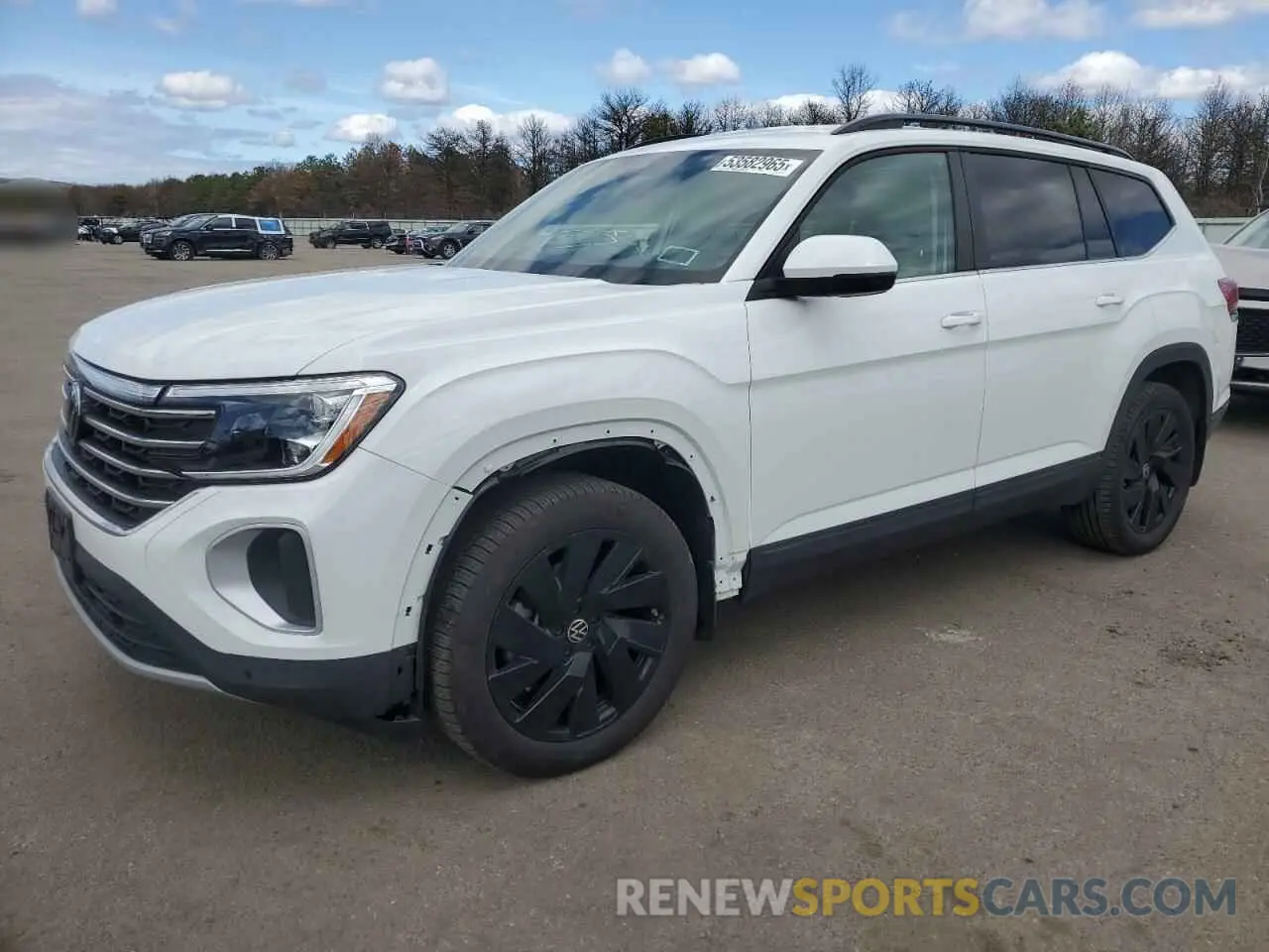 1 Photograph of a damaged car 1V2HR2CA0RC607843 VOLKSWAGEN ATLAS 2024