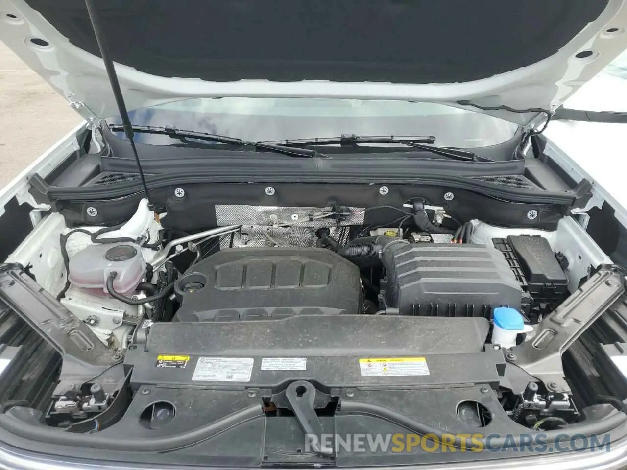 12 Photograph of a damaged car 1V2HR2CA0RC607843 VOLKSWAGEN ATLAS 2024