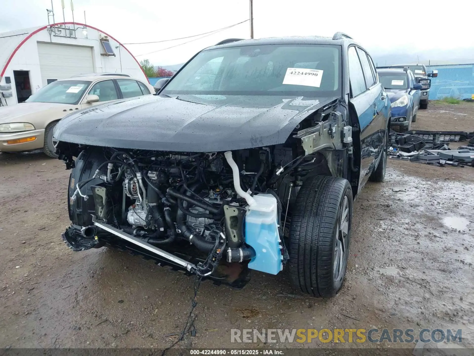 6 Photograph of a damaged car 1V2HR2CA1RC623002 VOLKSWAGEN ATLAS 2024