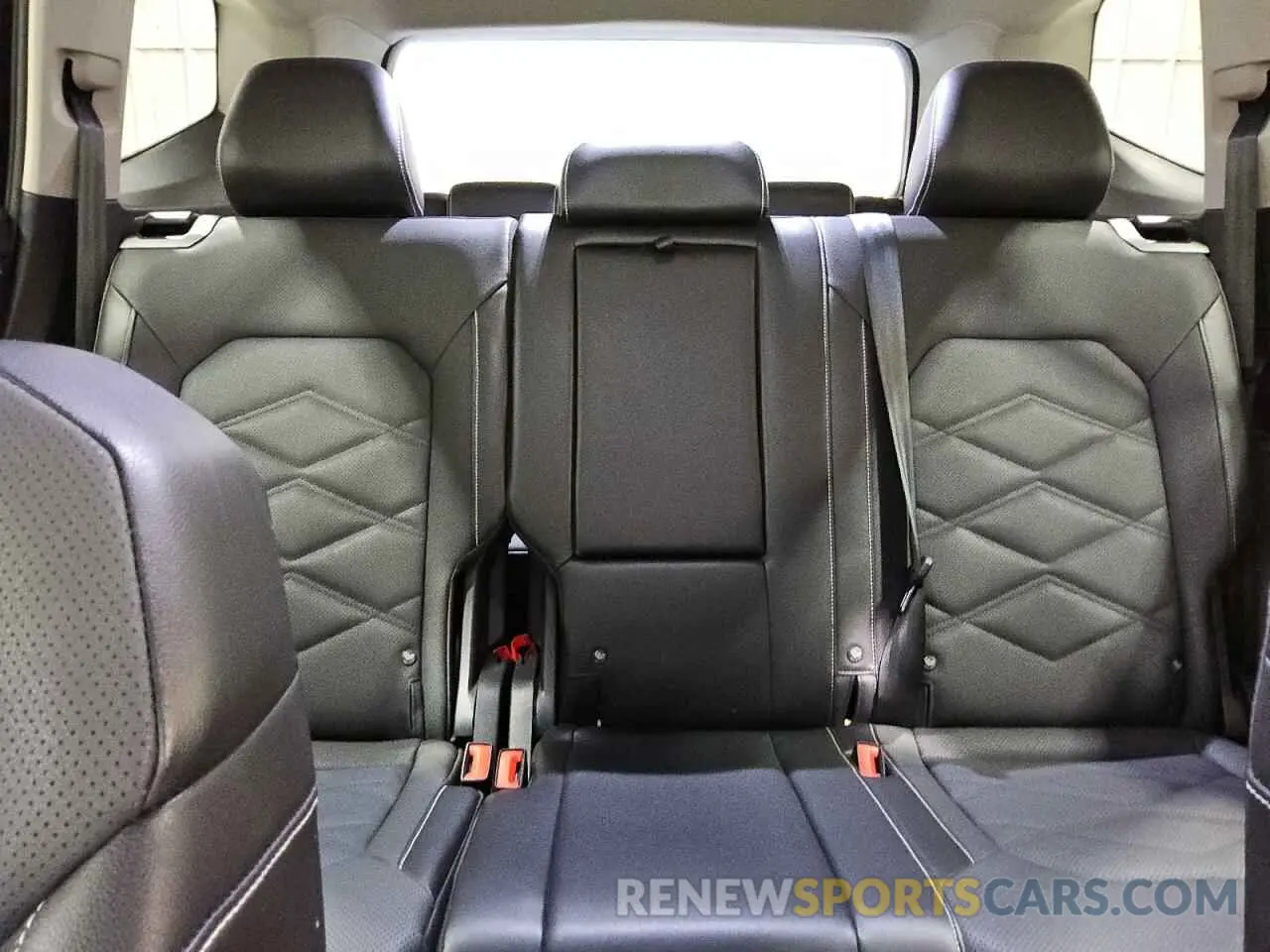10 Фотография поврежденного автомобиля 1V2HR2CA3RC539232 VOLKSWAGEN ATLAS 2024