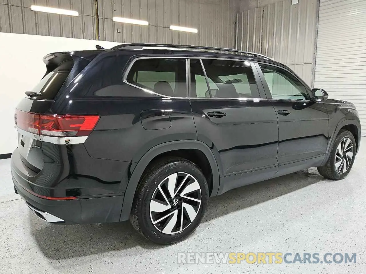 3 Фотография поврежденного автомобиля 1V2HR2CA3RC539232 VOLKSWAGEN ATLAS 2024