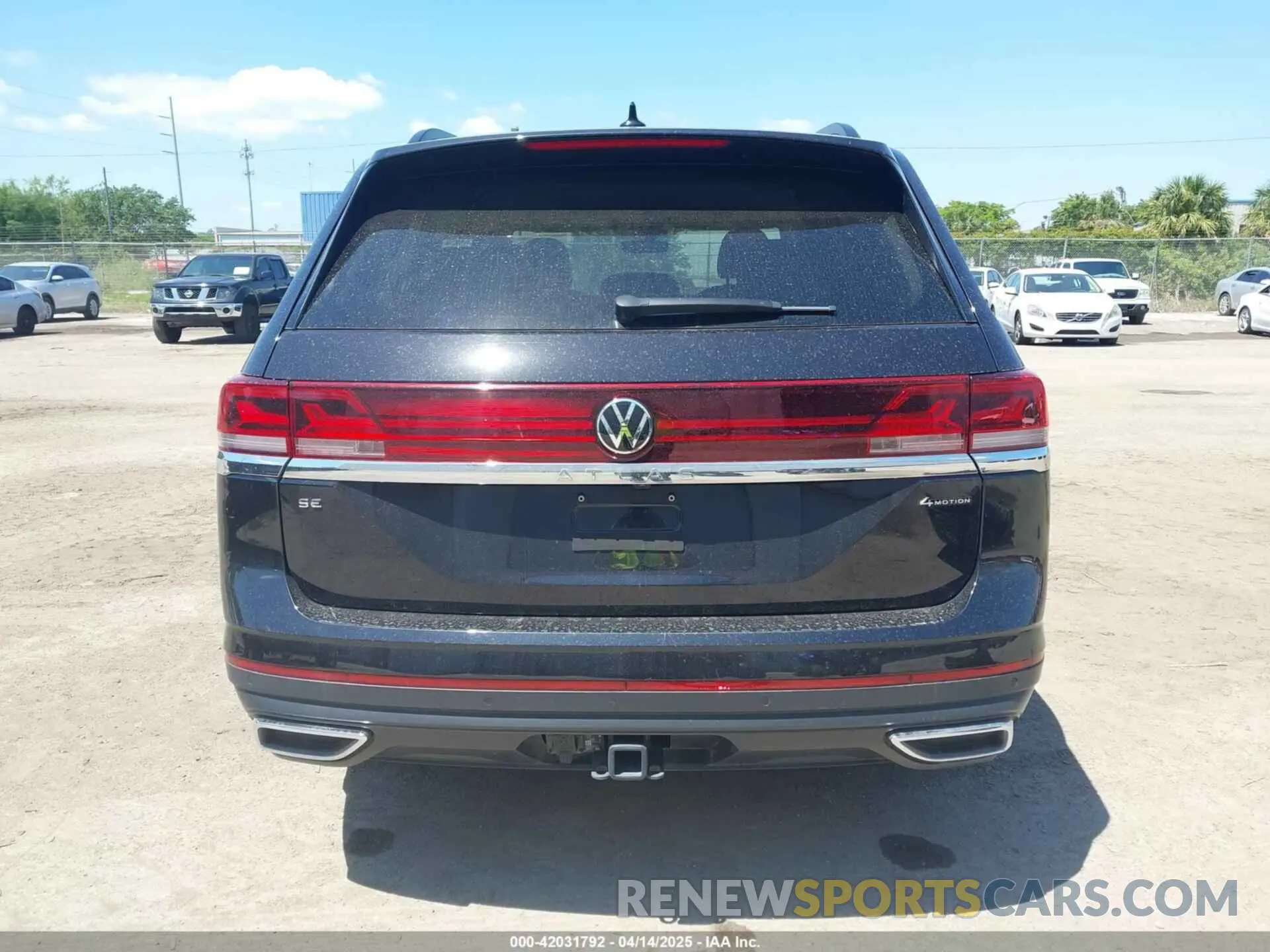17 Фотография поврежденного автомобиля 1V2HR2CA4RC577679 VOLKSWAGEN ATLAS 2024