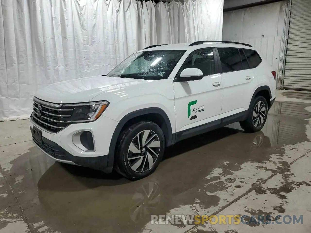 1 Photograph of a damaged car 1V2HR2CA5RC527986 VOLKSWAGEN ATLAS 2024